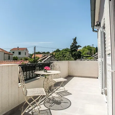 Feronia Villa *