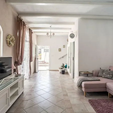 Villa Feronia *